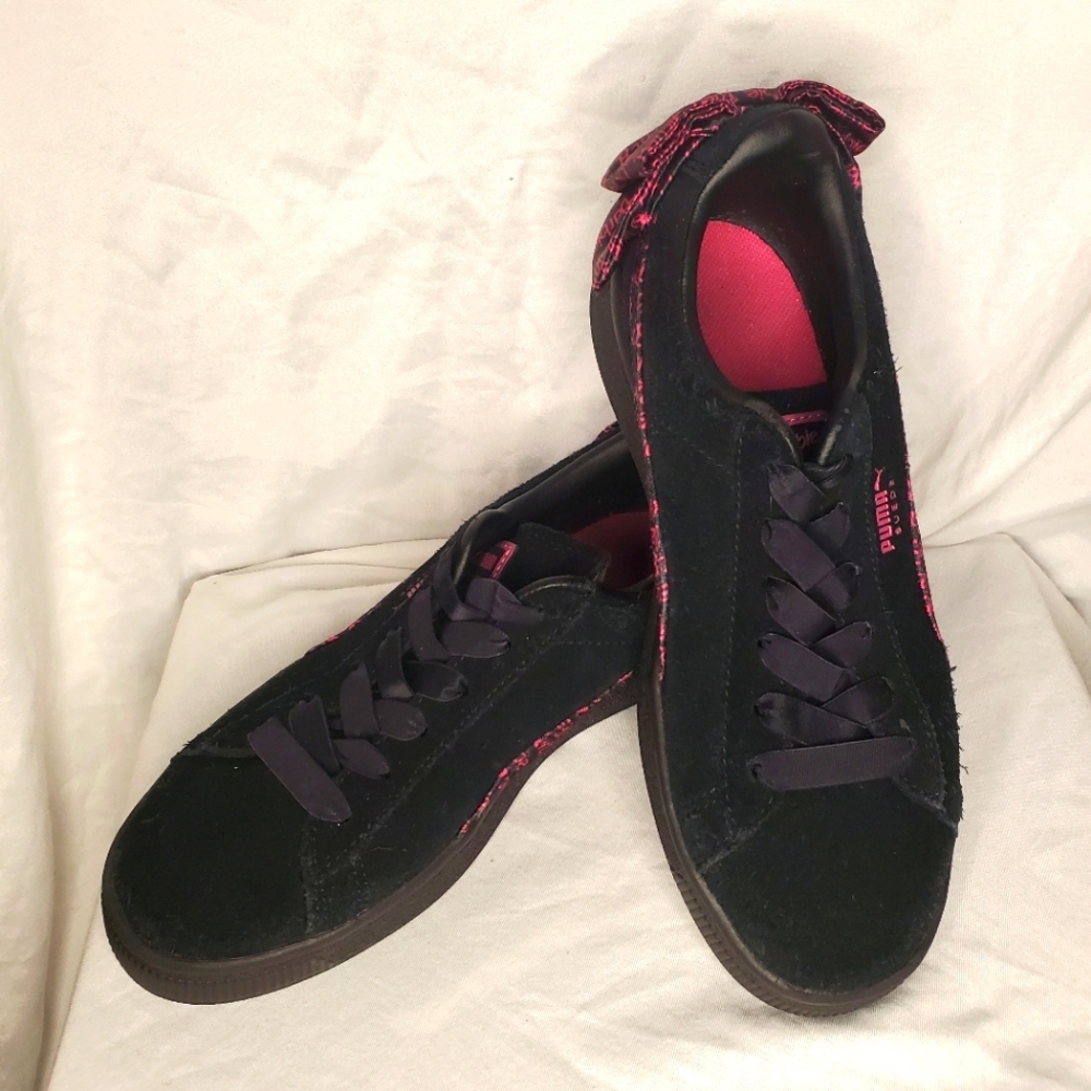 Puma Suede Barbie Black & Pink Girls Sneakers Tennis Shoes Size 3.5C Whimsigoth